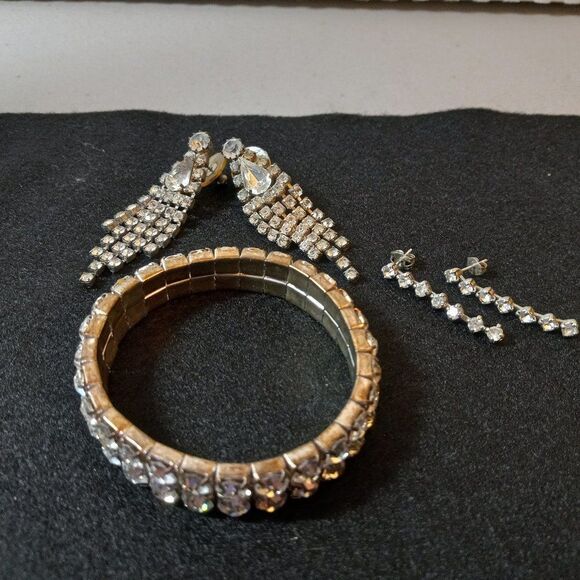 Rhinestone Bracelet and (2) Rinestone Earrings - Picture 1 of 7